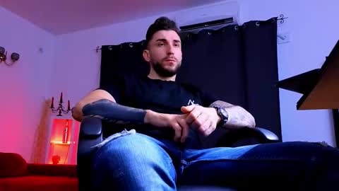 MightyAaron online show from January 18, 5:55 am