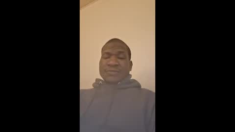 Snapshot of mightymandingo chatting on February 5, 6:40 am Mightymandingo online show from February 5, 6:40 am