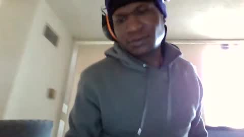 Snapshot of mightymandingo chatting on April 25, 12:08 pm Mightymandingo online show from April 25, 12:08 pm