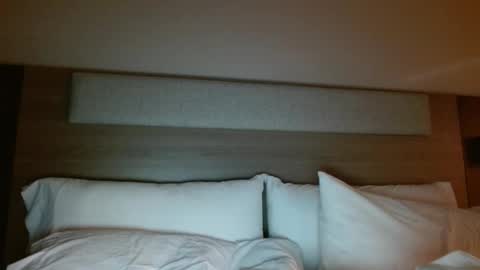 Miggy online show from February 18, 6:53 am