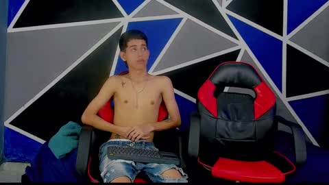 migueyalejo sweetsex online show from February 19, 8:44 am