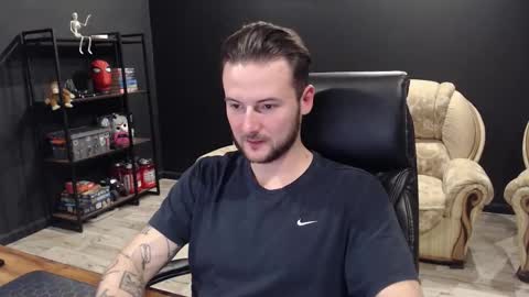 Misha Winchester online show from November 7, 2:50 pm