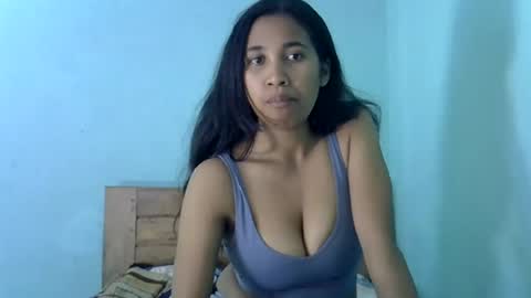 Snapshot of mihpretties chatting on July 8, 8:52 am mihpretties online show from July 8, 8:52 am