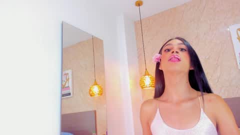 Miia online show from April 8, 12:05 pm