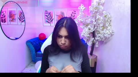 MIIA COLLINS online show from February 23, 12:24 pm