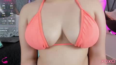 miia_deluxe_ online show from July 7, 7:23 am