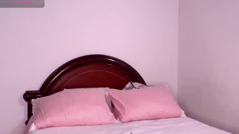 miia_monroy online show from March 5, 11:01 pm