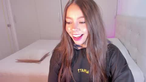 Snapshot of miia_rose12 chatting on September 17, 11:06 pm miia_rose12 online show from September 17, 11:06 pm