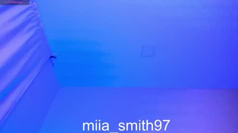 mia online show from October 3, 9:34 pm