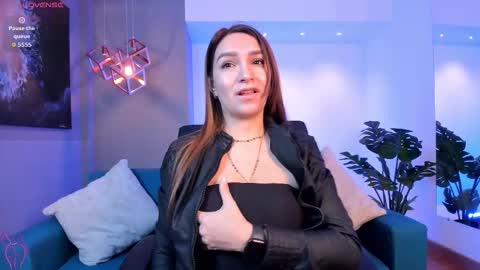 Miia 3 online show from November 28, 11:46 am