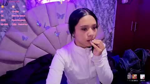 miiaboss online show from April 17, 11:02 am