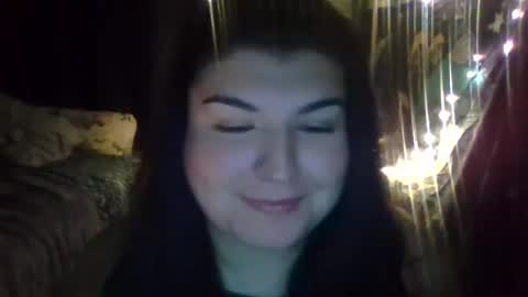 mamimeows online show from December 8, 10:19 am