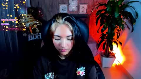 Snapshot of miichael_black chatting on January 7, 10:56 pm Michael Black online show from January 7, 10:56 pm