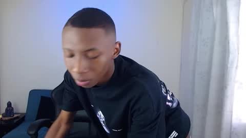 Snapshot of miiloo18 chatting on October 27, 8:35 pm Jordan online show from October 27, 8:35 pm