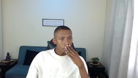 Snapshot of miiloo18 chatting on October 30, 8:09 pm Jordan online show from October 30, 8:09 pm