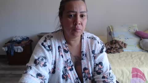 Snapshot of miilu74 chatting on January 18, 5:37 pm Miilu74 online show from January 18, 5:37 pm