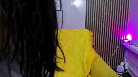 Snapshot of miilu__1 chatting on November 16, 3:45 am miilu online show from November 16, 3:45 am