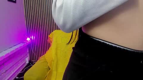 miilu  online show from November 28, 3:31 am