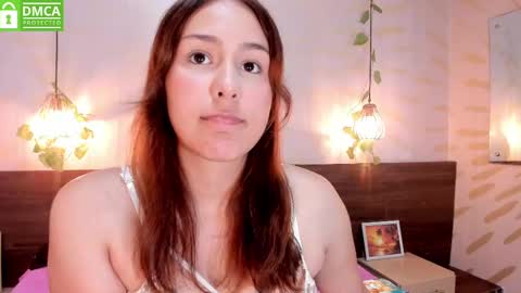 Snapshot of miiss_emmy chatting on October 3, 7:33 pm Emmy online show from October 3, 7:33 pm