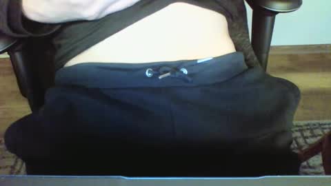 Snapshot of mik116 chatting on January 9, 9:37 am mik online show from January 9, 9:37 am