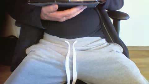 Snapshot of mik116 chatting on September 22, 10:28 am mik online show from September 22, 10:28 am