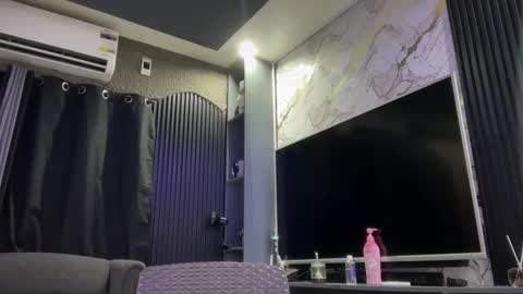 Snapshot of mika_pedersen chatting on March 14, 8:36 pm mika_pedersen online show from March 14, 8:36 pm