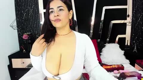 Mikaela Lust online show from February 13, 5:33 pm
