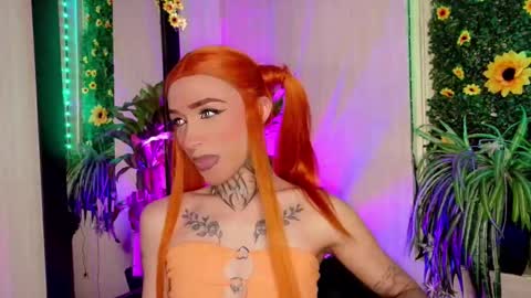 mikaelarangel online show from October 30, 3:30 am