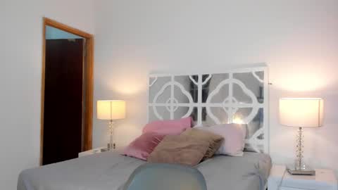 Mikaela blondie bigass online show from November 16, 12:33 pm