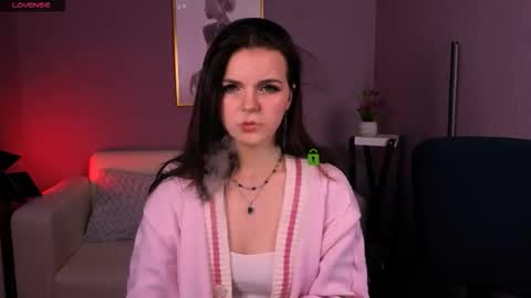 Mika online show from December 1, 8:03 pm