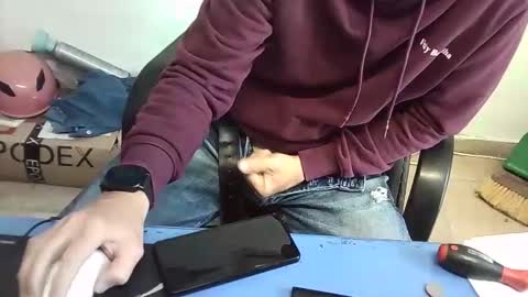 Snapshot of mike32gr1 chatting on October 20, 10:38 am BIGnTHICK online show from October 20, 10:38 am