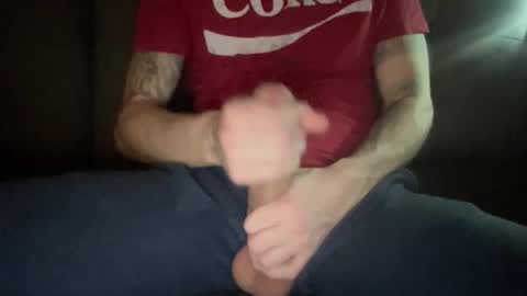 Snapshot of mike71351 chatting on February 9, 8:07 am anonguy1910324 online show from February 9, 8:07 am