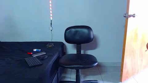 Mike IMDEPENDIENT MODEL online show from October 12, 4:28 pm