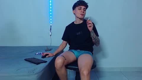 Mike IMDEPENDIENT MODEL online show from October 20, 4:46 am