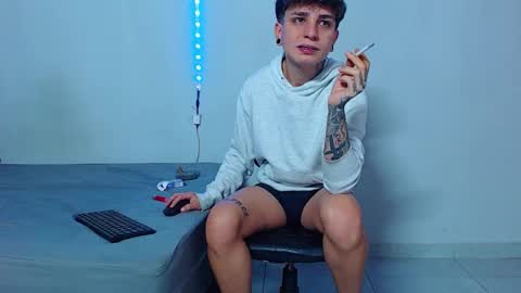 Mike IMDEPENDIENT MODEL online show from October 24, 2:35 pm