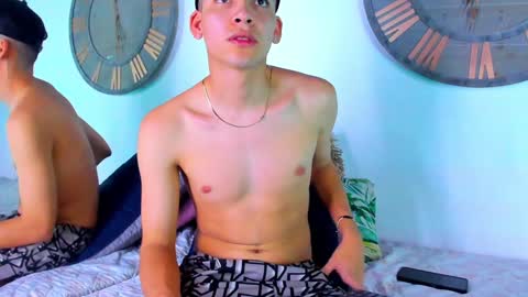 Mike 0233 online show from December 6, 9:54 am