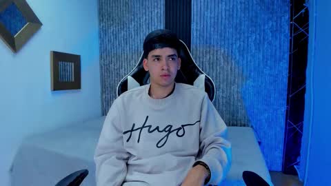 Mike 0233 online show from December 3, 3:58 am