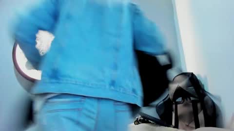 Snapshot of mike_256 chatting on February 11, 11:15 am Mike online show from February 11, 11:15 am