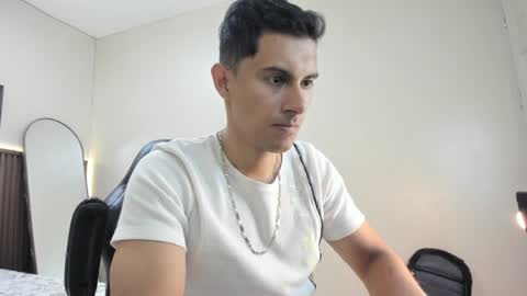 Mike online show from April 9, 2:55 am