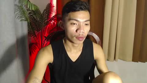 Snapshot of mike_cummer chatting on June 15, 4:53 pm Chan Chan online show from June 15, 4:53 pm
