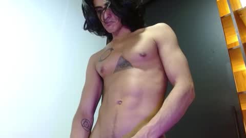 mike_d1030 online show from November 30, 1:53 am