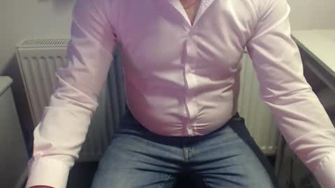 MikeMaster online show from April 8, 8:25 am