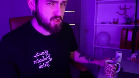 MIKE PLATANO online show from November 29, 9:51 pm