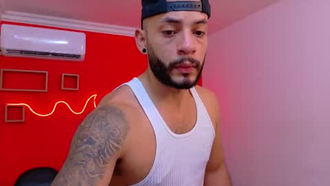 Snapshot of mike_savage3 chatting on July 18, 12:20 pm Mike online show from July 18, 12:20 pm