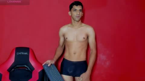 mike_shelby21 online show from April 7, 7:09 am