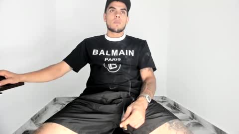 Snapshot of mikee_scooth chatting on November 20, 7:46 pm mikee_scooth online show from November 20, 7:46 pm