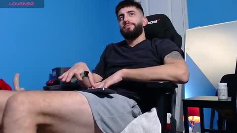 mikehawk1589 online show from March 7, 10:02 am