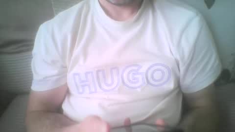 Snapshot of mikehockishuge9 chatting on October 5, 12:58 pm mikehockishuge9 online show from October 5, 12:58 pm