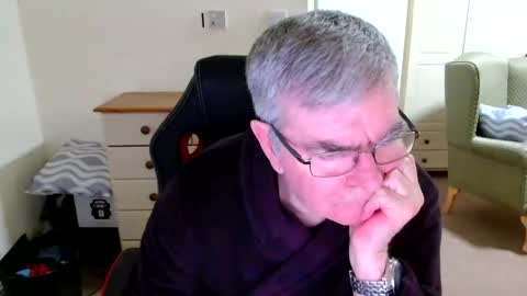 mikespait online show from November 25, 3:28 am