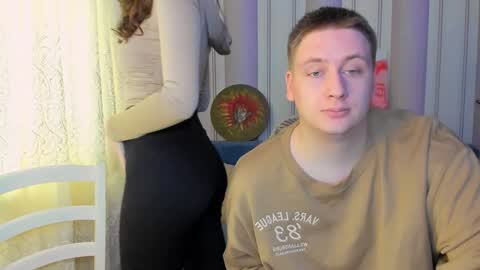 Snapshot of mikestoun chatting on December 26, 9:01 am mikestoun online show from December 26, 9:01 am